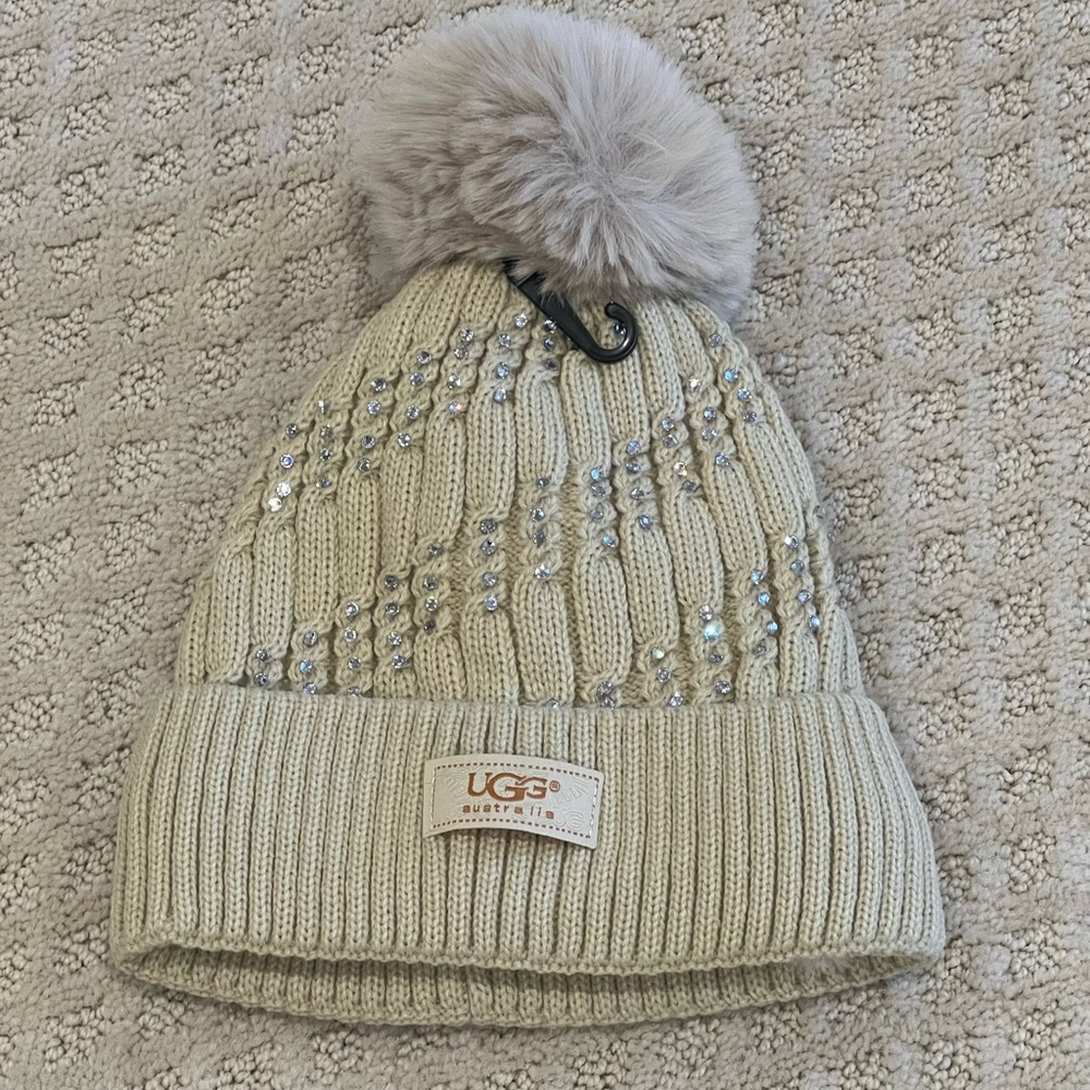 Cream UGG Rhinestone Knitted Hat with fleece inside